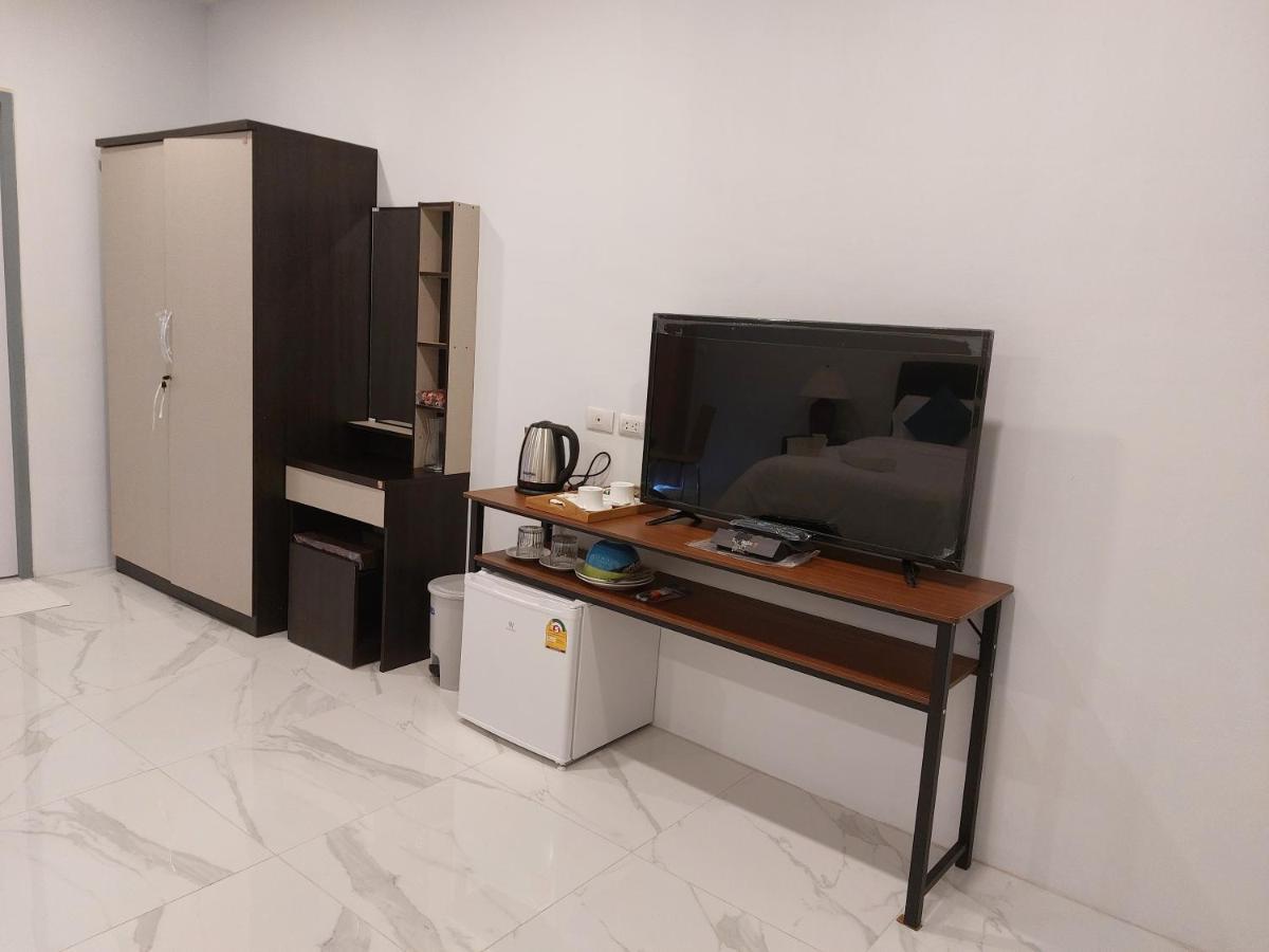 Pr Room For Rent 카말라 비치 외부 사진