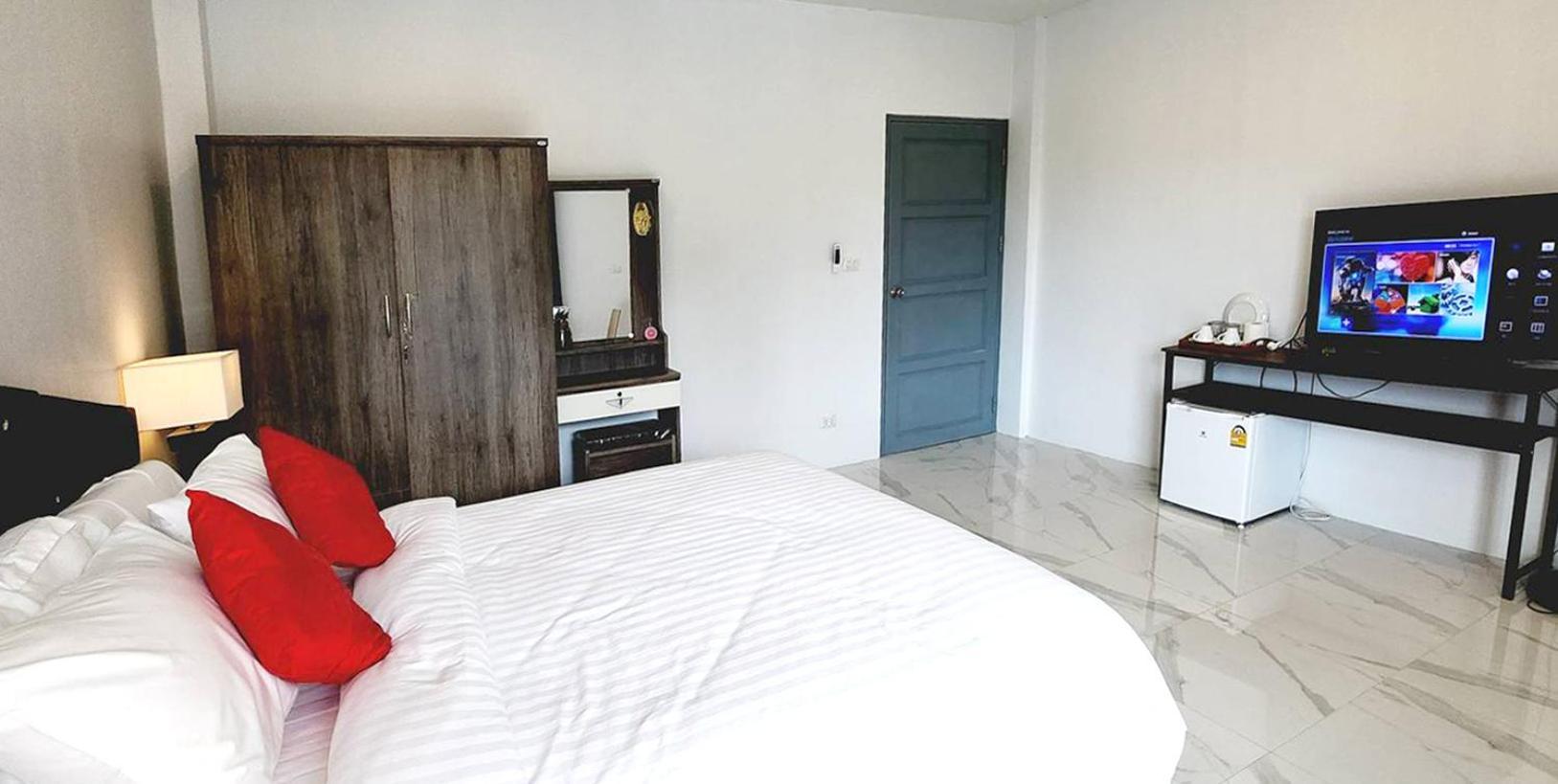 Pr Room For Rent 카말라 비치 외부 사진