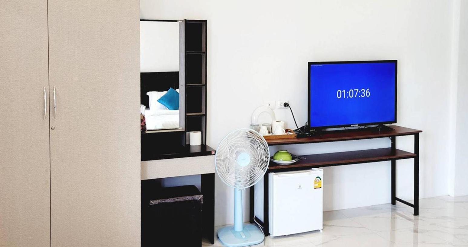 Pr Room For Rent 카말라 비치 외부 사진
